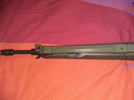 Hola. Un amigo vende este arma inutilizada con certificado BOPE. 500€. Está en Asturias 00