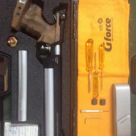 Vendo pistola Steyr lp10. Botellas de Junio de 2003. Nada de fugas ni en botellas ni en pistola. Se vende 00