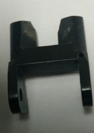 Hola a ver si alguien me puede ayudar,

Tengo una toz 35 que he restaurado pero tiene un problema con 21