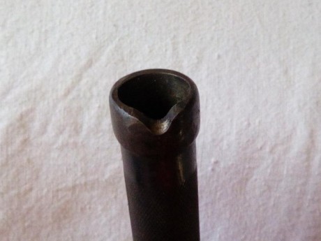 Buenas tardes, un compañero me ha pedido que le ponga a la venta unas bayonetas, pero de las que me ha 71