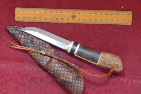 Un par de fotillos de mi última adquisición: un skinner utilitario artesanal adquirido cerquita de Logroño 102