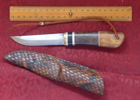 Un par de fotillos de mi última adquisición: un skinner utilitario artesanal adquirido cerquita de Logroño 100