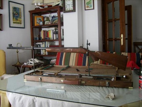 Vendo Rifle Creedmoore Macht 45 sin los accesorios. 750 € portes a medias.

Rifle de avancarga de precisión 01