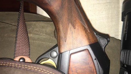 Buenas a todos, mi rifle es un Browning Bar Zenith del calibre 300 WM con el cual llevo tan solo un año 01