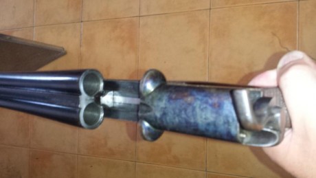 Vendo escopeta paralela Brun Latrige , fabricada en Sant Etienne calibre 12 .modelo 555 .Escopeta precursora 10