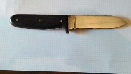 Busco cuchillo para usar en tiradas de cowboy como complemento de la vestimenta, es mas decorativo que 110