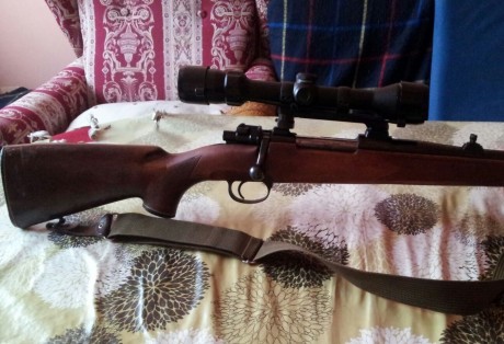 Vendo rifle de cerrojo m98 ZASTABA Cal. 308W 

El arma tiene uso normal con "marquitas" típicas 02