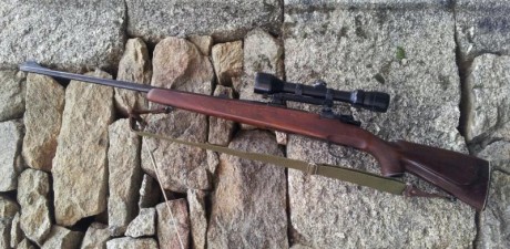 Vendo rifle de cerrojo m98 ZASTABA Cal. 308W 

El arma tiene uso normal con "marquitas" típicas 00