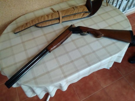 Buenas tardes a todos,

Vendo escopeta superpuesta Lamber SP Superligera, con cañones ventilados, selector 11