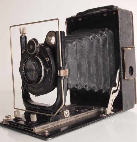 Vendo estas 2 cámaras de fotos Zeiss. Autenticas piezas de museo. No se si funcionan, imagino que si, 11