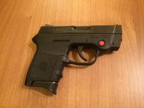 Cambio Pistola SMITH & WESSON M&P BODYGUARD 380 por Glock 26 o Glock 19, solo un año y medio esta 02