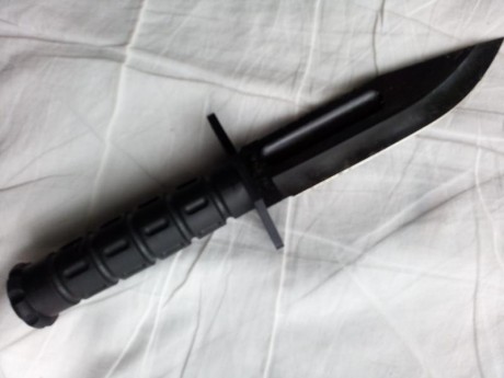 Hola compañeros,quiero hacerme con un Phrobis,que opinion teneis de este cuchillo?
Gracias por vuestra 40