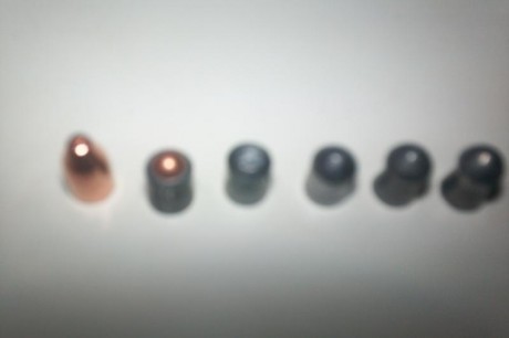 prueba de balines
distancia 20 metros
carabina gamo coyote black cal 5.5
blanco,tubo de chapa galvanizada 00
