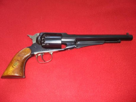 Pues eso, que por dejar el tiro con arma corta, y centrarme un poco mas en el arma larga, he decidido 01