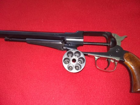 Pues eso, que por dejar el tiro con arma corta, y centrarme un poco mas en el arma larga, he decidido 00