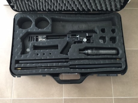 Bueno pues eso, por exceso de carabinas pongo a la venta esta estupenda maquina.
El equipo se compone 12