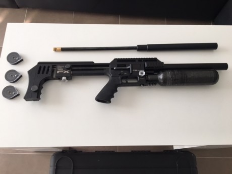 Bueno pues eso, por exceso de carabinas pongo a la venta esta estupenda maquina.
El equipo se compone 10