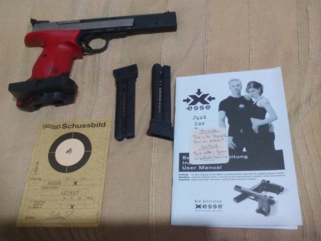 Pistola Hammerli Xesse Sport cal.22
Made in Germani  CARL WALTHER ULM/DO
Pistola en perfecto estado y 02