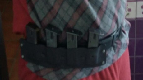 Buenas cambiaría CZ 75 por un rifle, una HK Usp Compact u otra cosa que me pudiera interesar. Entregaría 21