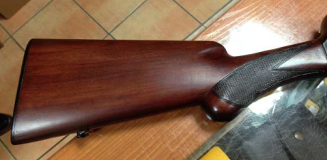 Hola a todos, vendo esta escopeta FN Browning Auto 5 calibre 12/70 completamente restaurada de pavón y 00