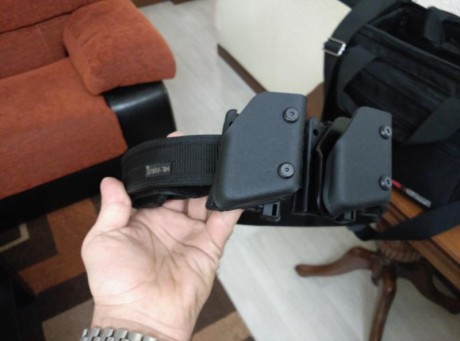 Hola por dejar afición pongo en venta mi equipo completo de aipsc compuesto de una pistola tokio marui 20