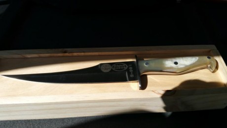 Hola . Vendo un , "  macho  riojano  " ,  fabricado por , FERVINO ,   esta  , tal cual  lo recibí 01