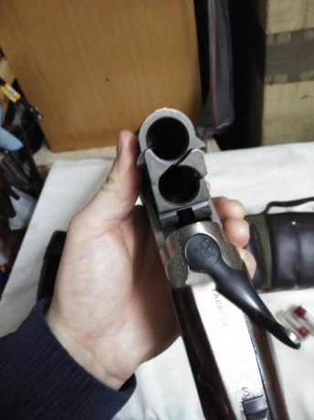 En venta escopeta superpuesta Franchi Falconet Pro, calibre 12/70, del año 2013

Características:

-Cañones 11