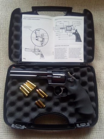 Vendo Revólver Smith & Wesson 586 357 Magnum en buen estado. Gatillo afinado por el distribuidor para 00