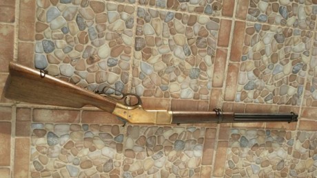 Vendo Winchester Yellow Boy original en calibre .44 anular. Es de los primeros que se fabricaron y está 00