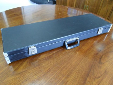Vendo extraordinaria escopeta marca Aya, modelo Coral De Luxe.

Báscula Merkel de acero forjado y acabado 20