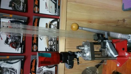 Bueno pues lo dicho, pongo en venta estas dos prensas.

La load master, tiene los platos del 9pb, 38 y 10