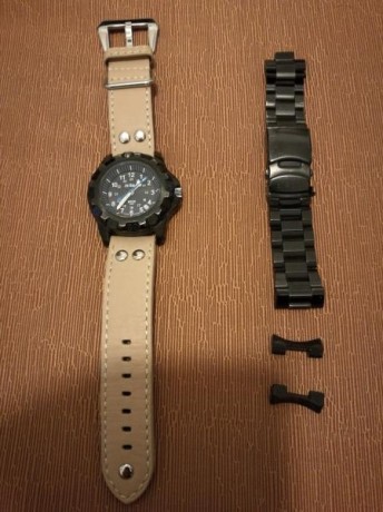 Reloj de tritio H3 Marca NITE, Modelo  MX201. Acero PVD.

 Movimiento  suizo de gran precisión y fiabilidad. 22