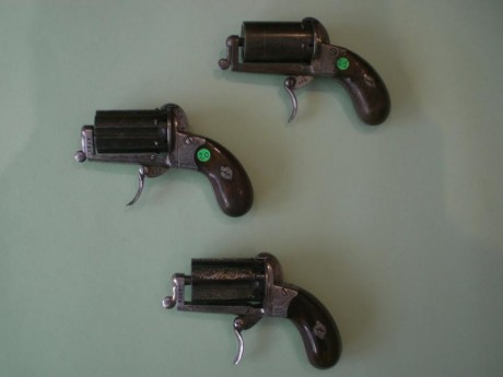 Vendo colección de tres avisperos Orbea hermanos, inscritos en el libro de coleccionista. Calibre 7 mm. 01