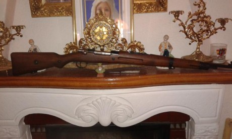 VENDIDO
vendo mosqueton 7mm. CESKOSLOVENSKAS ZBROJOVKA, A-S, BRNO. R.O.V. EJERCITO NACIONAL
937  -  2656. 02