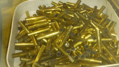 Vendo vainas .22 hornet, de un sólo tiro.

Marca Winchester.

2 lotes de 300 vainas, cada uno.

Precio 00