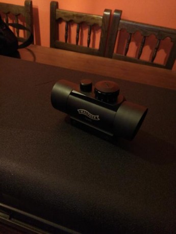 VENDIDA.Vendo pistola de airsoft sin uso UMAREX ELITE FORCE RACE GUN blow back con minilaser y punto rojo.es 32