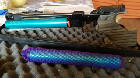 VENDIDA

Pues la pongo en venta,apenas la uso y por eso la vendo.
Es tan buena como la que mas,depende 01