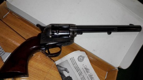 Sin uso, cañon de 7, 5 pulgadas. Mas conocida como modelo Pacificador. NUEVA. Se entrega con su caja original.Cambio 12