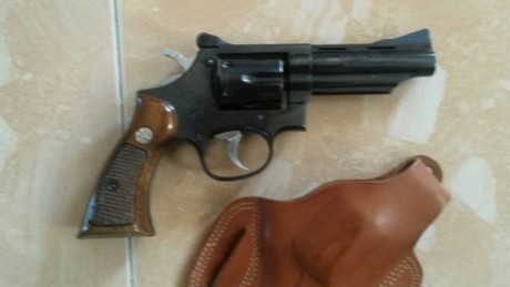 Vendo revolver Llama Martial, cal .38 Spl. Excelente estado. Funda de cuero. Está en Palma de Mallorca. 00