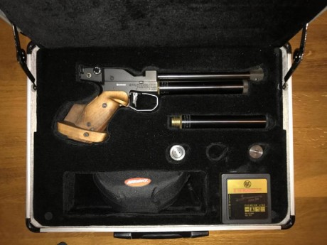 OPORTUNIDAD ÚNICA!!!

Pistola para tiro de alta competición, calibre 4. 5 mm (. 177) de la famosa marca 01