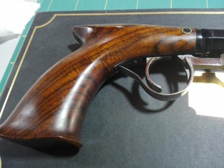 Buenas:

Estaria interesado en vender pistola de avancarga Ardesa Underhammer.
Ha disparado muy poco y 00
