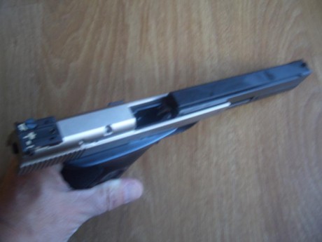 Hola, por abandonar la afición pongo a la venta mi pistola, una hammerli X-Esse Long, totalmente de fabrica. 01