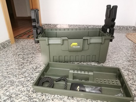 VENDIDA!  
Gracias a todos
Vendo por no usar. Muy poco uso. 30€. La tengo en Alcañiz (TERUEL) Atiendo 00