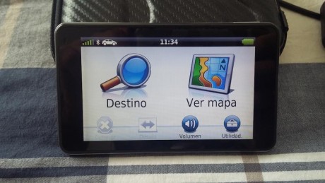 Hola. Vendo este navegador GPS Garmin Nüvi 3760. Como nuevo. Muy poco uso. De lo mejor en sistemas de 02