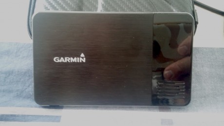 Hola. Vendo este navegador GPS Garmin Nüvi 3760. Como nuevo. Muy poco uso. De lo mejor en sistemas de 01