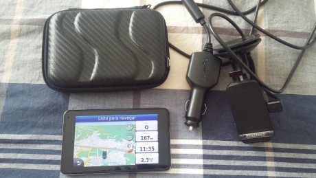 Hola. Vendo este navegador GPS Garmin Nüvi 3760. Como nuevo. Muy poco uso. De lo mejor en sistemas de 00