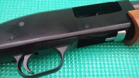 Hola. Vendo esta escopeta de corredera más que conocida por todos. Se trata del modelo 500A con recámara 22