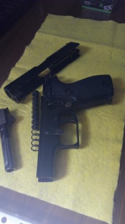 Por abandono de modalidad pongo en venta esta pistola, pavonado en muy buen estado y en perfecto estado 00