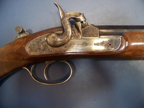 calibre 451 incluidos  trasporte y maletín plástico   250 € 02