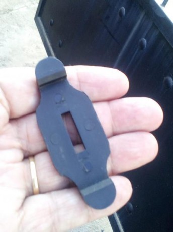 Hola compañeros,quiero hacerme con un Phrobis,que opinion teneis de este cuchillo?
Gracias por vuestra 170